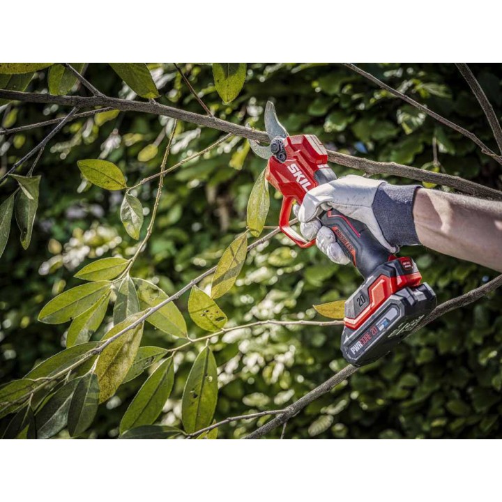 Skil 0620 CA akkukäyttöiset oksasakset, 28 mm, 20 V, 2,5 Ah