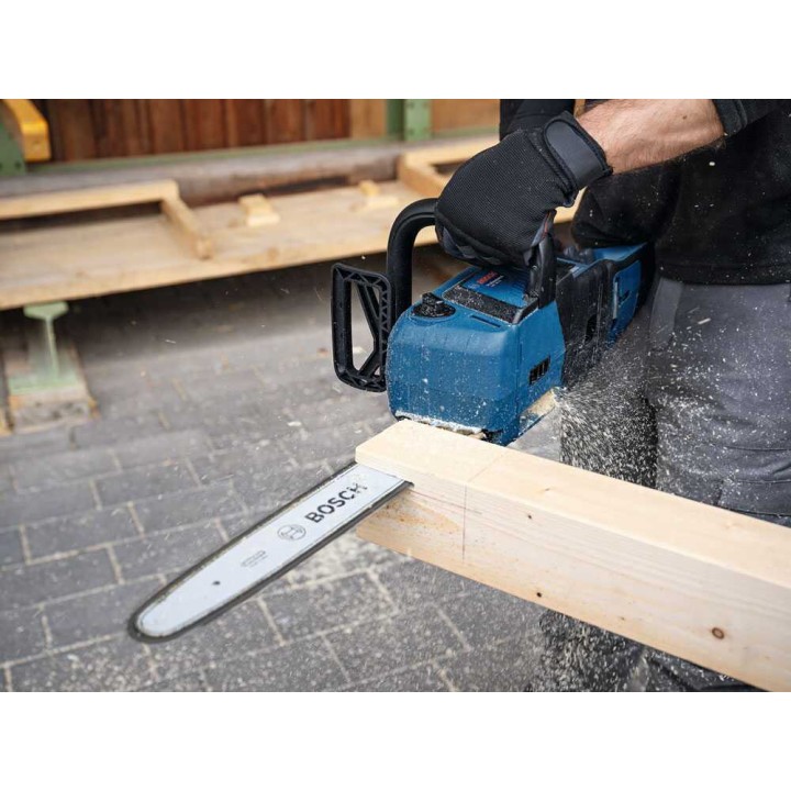 Bosch Professional BITURBO GKE 18V-40 akkuketjusaha, 18 V, 40 cm