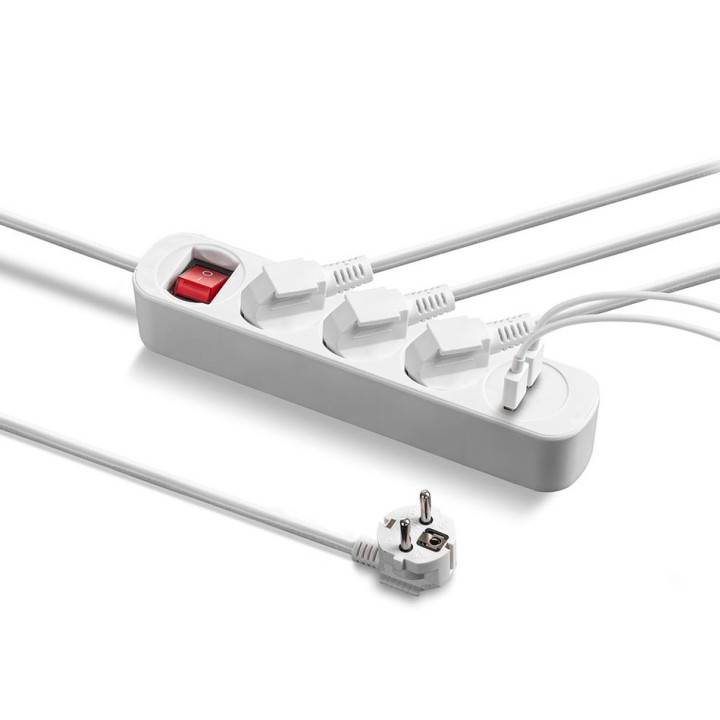 PVH3-pistorasialusta kahdella USB-latausliitännällä