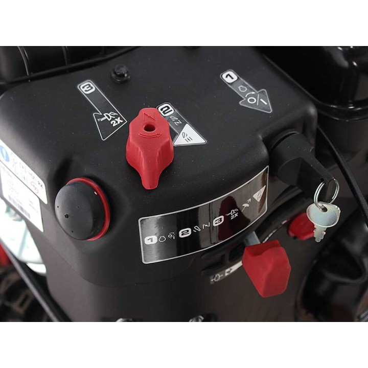 GeoTech STP 1176 WEBS -lumilinko, 76 cm, Briggs&Stratton 1450 Snow Series