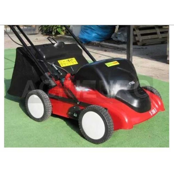 Marina Systems S 390 E sähkötoiminen nurmikon ilmaaja, 1 700 W, 38 cm