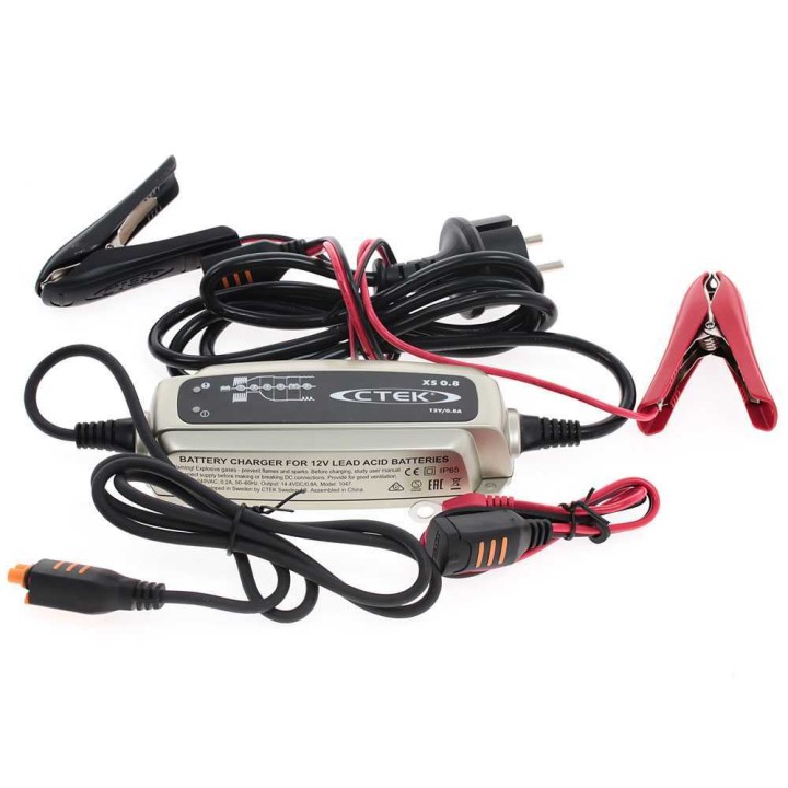 CTEK XS 0.8 automaattinen 12 V akkulaturi ja ylläpitolaturi, 0,8 A