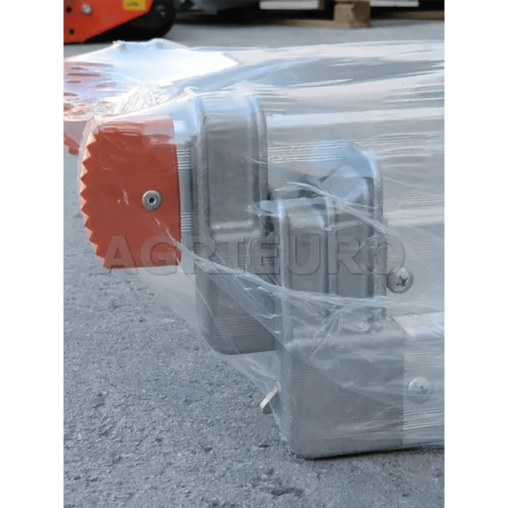 Facal Genia G250-3 teleskooppitikas, 3 × 7 askelmaa, 5 m, alumiini