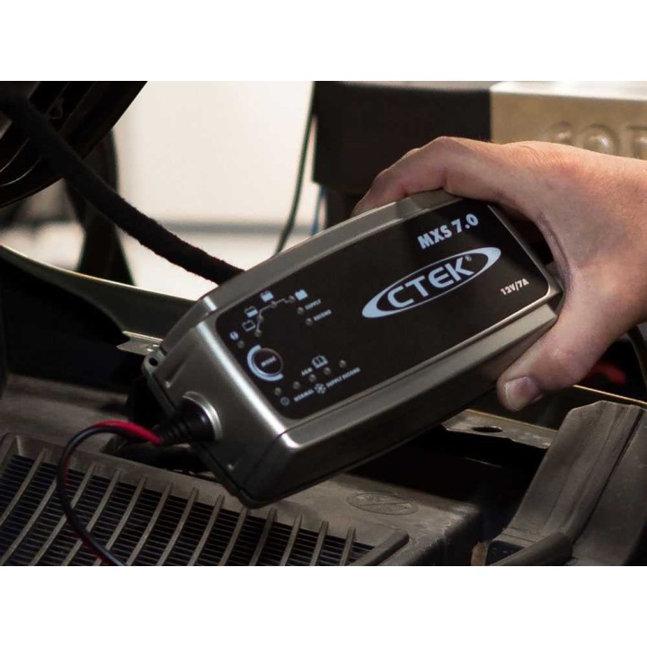 CTEK MXS 7.0 automaattinen 12 V:n akkulaturi ja ylläpitolaturi, 7 A