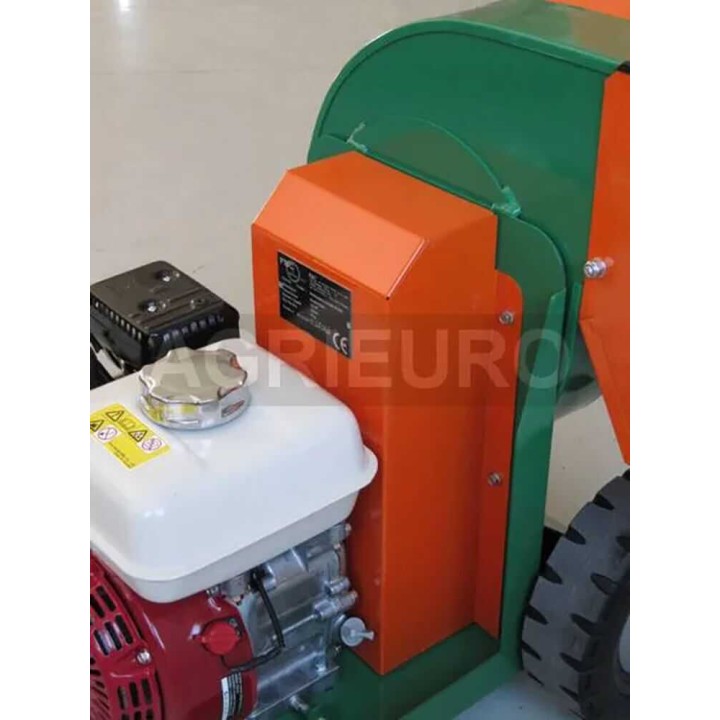 FBC BIO.S2.55H biomurskain oksille, Honda GX 160, 6 HP, 50 mm