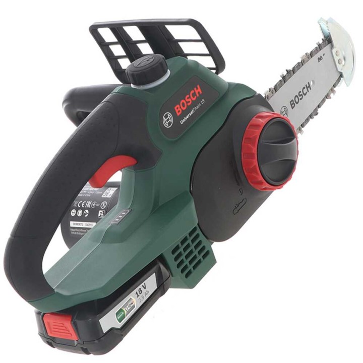 Bosch UniversalChain 18 akkuketjusaha 18 V 20 cm laippa