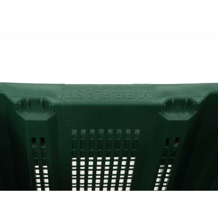 28 kpl pinottavia muovilaatikoita oliiveille, 55 × 34 × 32 cm, elintarvikekäyttöön