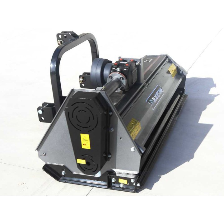 BlackStone BM150 traktorimurskain, 150 cm, 35–40 HP, vasaraterät