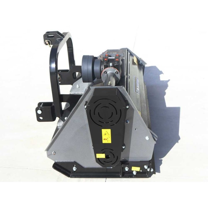 BlackStone BM180 traktorimurskain, 180 cm, 40–45 HP, vasaraterät