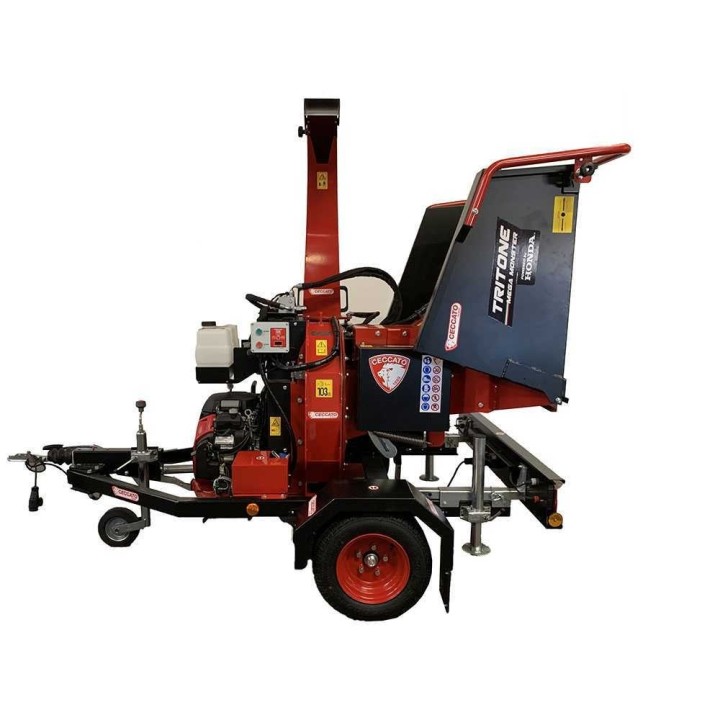 Ceccato Tritone Mega Monster GX690 perävaunurakenteinen oksasilppuri, Honda-moottori