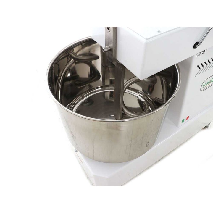 Famag IM 30/400 -spiraalitaikinakone, 25 kg, 400 V, 2 nopeutta
