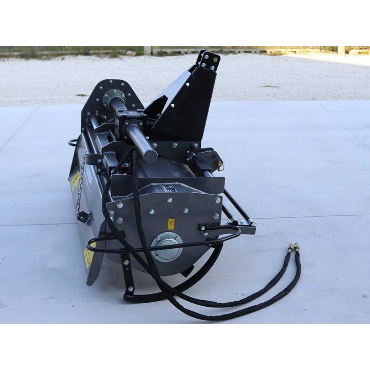 Blackstone BHTL-150 traktorijyrsin, hydraulinen sivusiirto, 150 cm