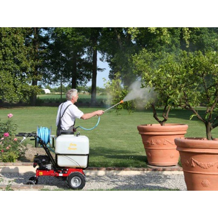 Carry Sprayer itsevetävä ruiskutusmoottoripumppu, 120 l, 6 HP, 30 bar, 25 m letku