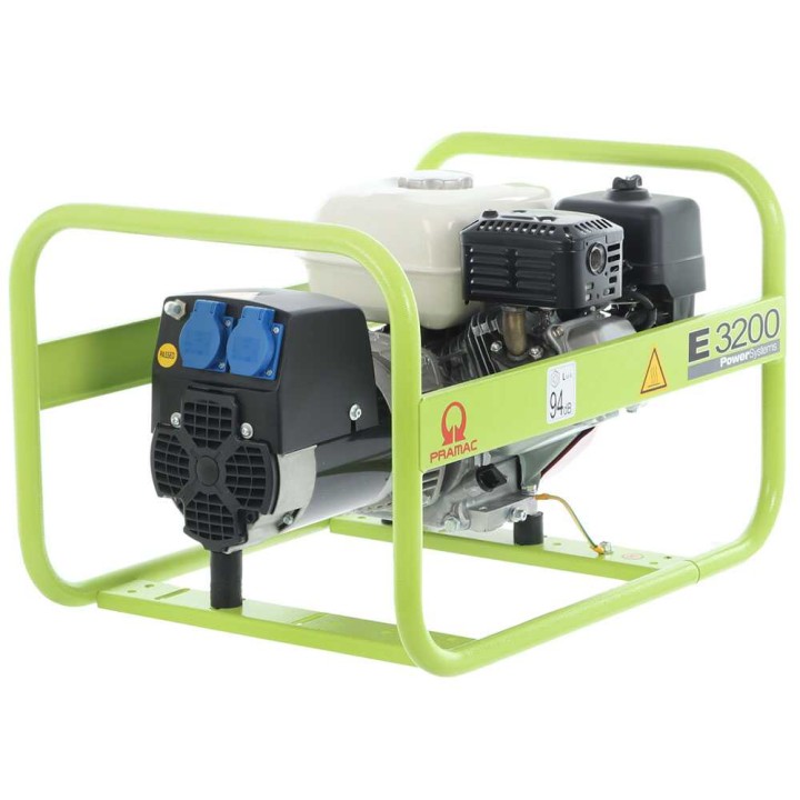 Pramac E 3200 bensiinikäyttöinen generaattori, 2,2 kW jatkuva teho, 2,6 kW maksimi