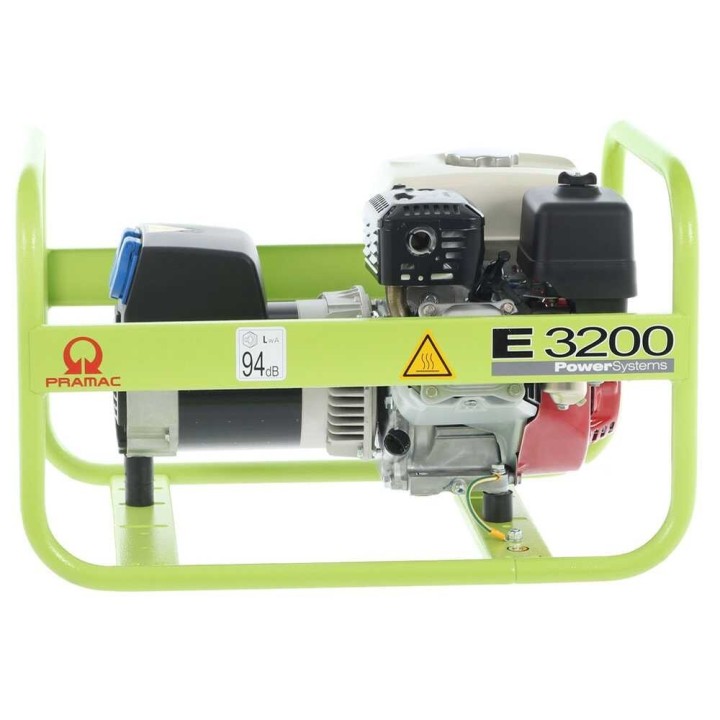 Pramac E 3200 bensiinikäyttöinen generaattori, 2,2 kW jatkuva teho, 2,6 kW maksimi