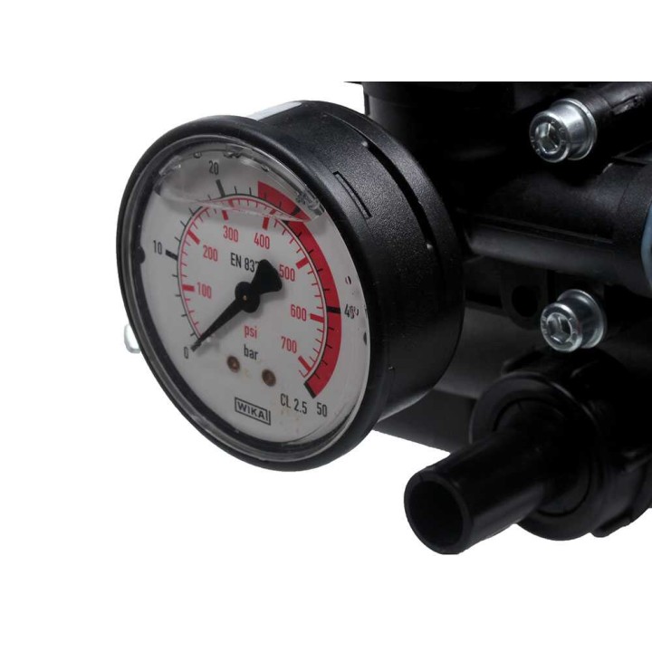 Comet MTP MC 25 Loncin 148F-2 ruiskutusvaunu, 120 l, 4 HP, 25 bar