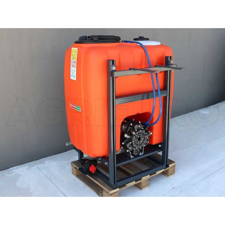 Dal Degan ILEO 300 kasvinsuojeluruisku traktorille, YP70, 300 l, 70 l/min, 40 bar