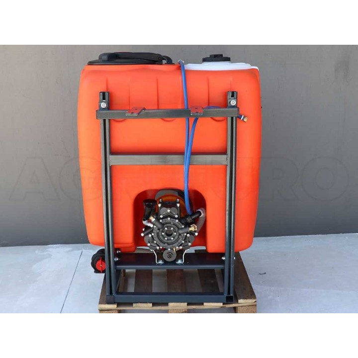 Dal Degan ILEO 300 kasvinsuojeluruisku traktorille, YP70, 300 l, 70 l/min, 40 bar