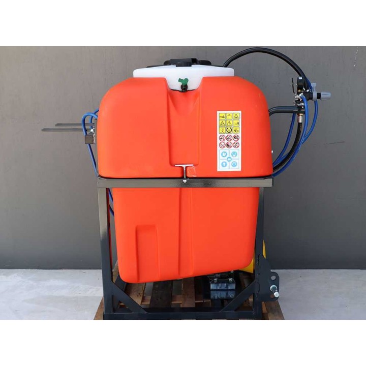 Dal Degan ILEO 400 traktorikäyttöinen ruiskutuslaite, YP70-pumppu, 400 l, 70 l/min