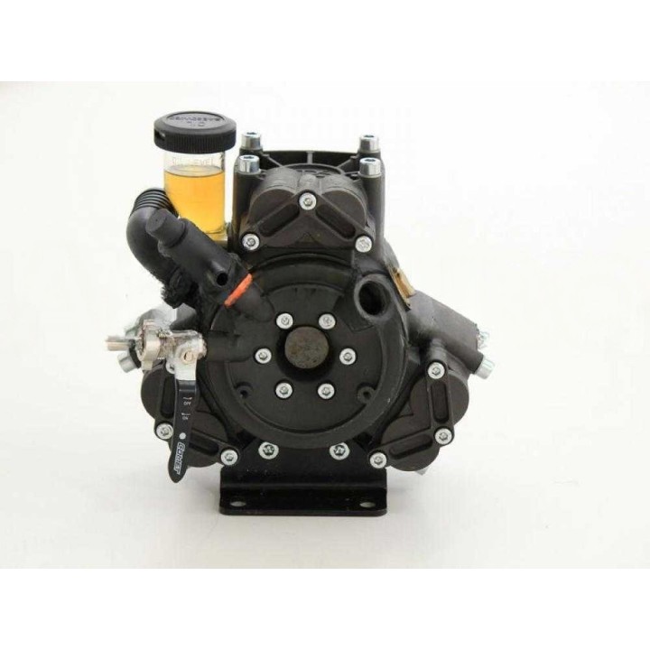 Comet APS 51 traktorikäyttöinen kalvopumppu, 50,7 l/min, 40 bar, 5,2 HP