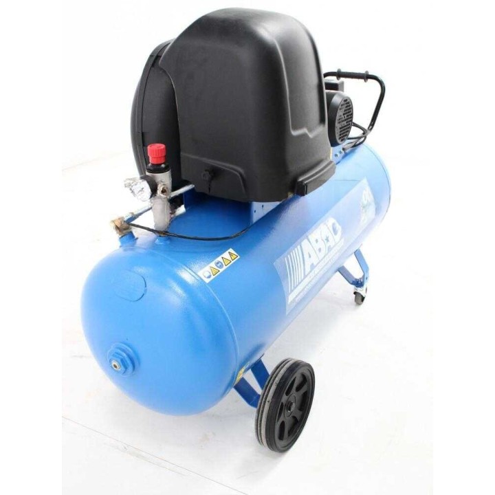 ABAC S A39B/200 CT3 -hihnakompressori, 3 HP, 200 l, 400 V