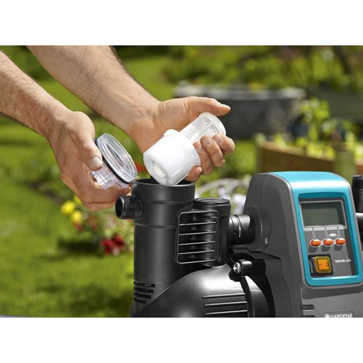 Gardena 5000/5E LCD automaattipumppu, 1 300 W, 5 000 l/h, 50 m