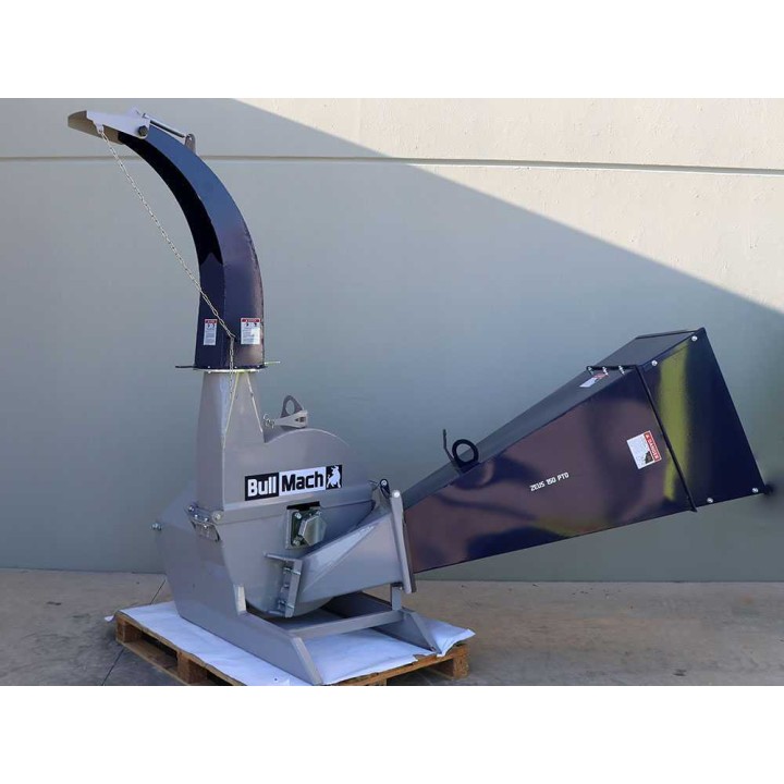 BullMach ZEUS 150 PTO -biomurskain traktorille, 150 mm, 40–80 HP