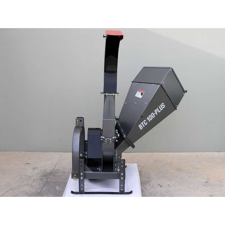 BlackStone BTC 100-PLUS traktorikäyttöinen oksasilppuri, 100 mm, 30–60 HP