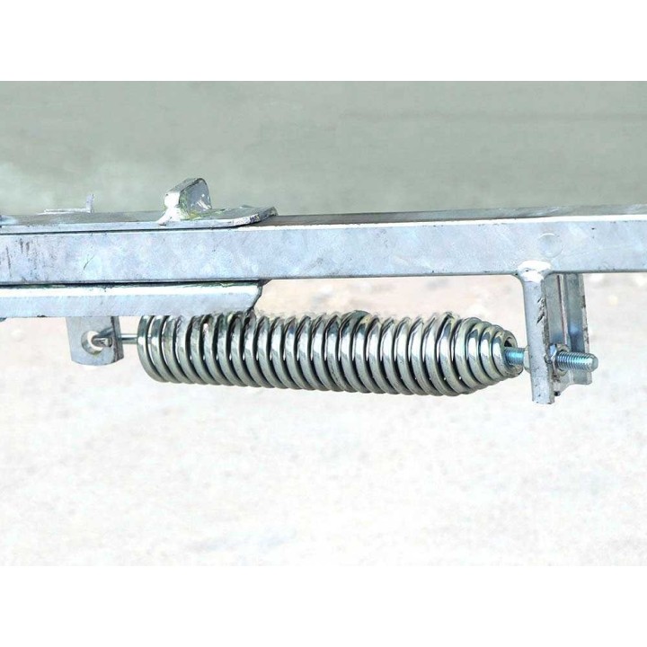 Hydraulinen 12 m ruiskutuspuomisto, 24 kalvosuutinta, 2 hydraulisylinteriä