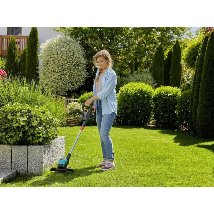 Gardena EasyCut 23/18V P4A -tagliabordi, 18 V, 2 Ah