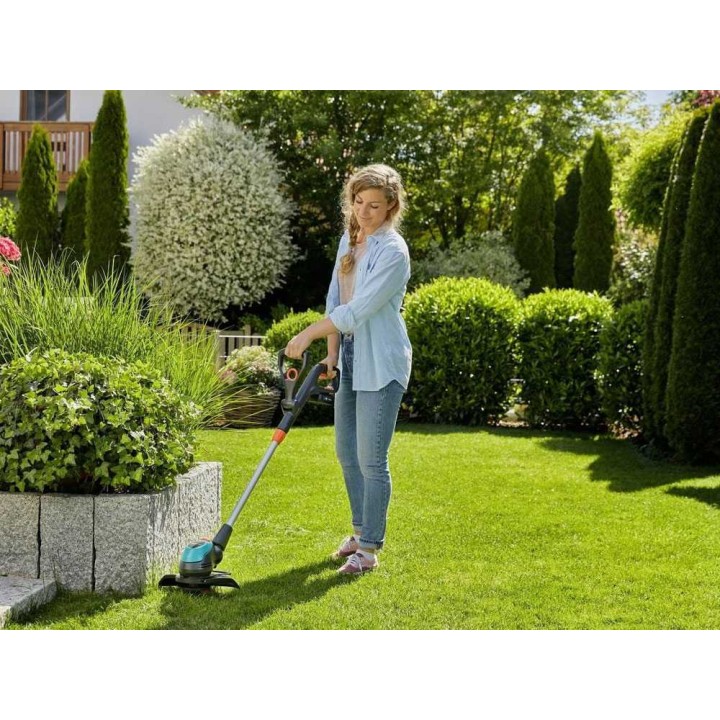 Gardena EasyCut 23/18V P4A -tagliabordi, 18 V, 2 Ah