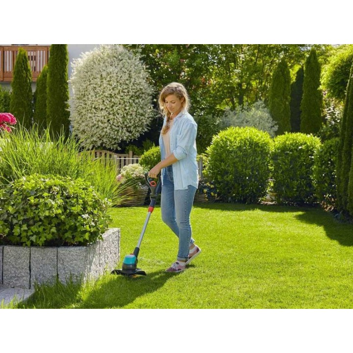Gardena EasyCut 23/18V P4A -tagliabordi, 18 V, 2 Ah