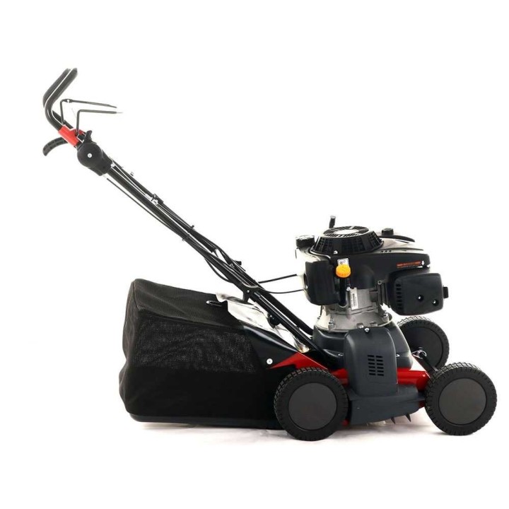 Eurosystem SWEEPY lakaisukone synteettiselle nurmelle, Loncin 196 OHV, 6,5 HP