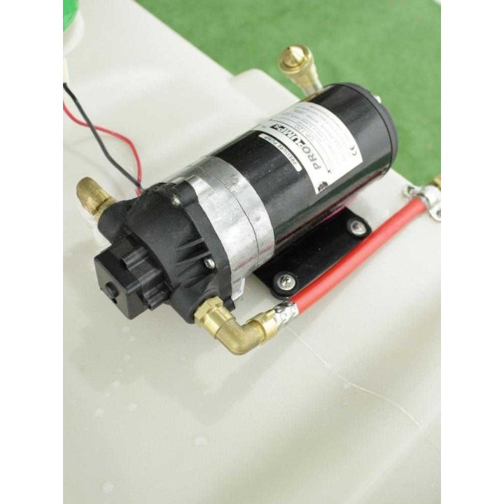 GeoTech CZ-100 sähköinen ruiskutussäiliö, 100 l, 12 V, traktoriajoleikkuriin