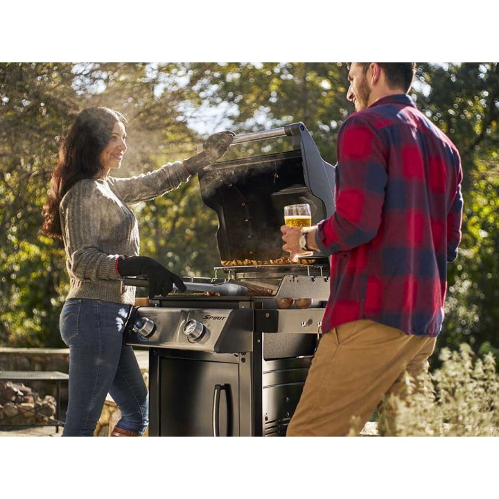 Weber Spirit E-215 GBS kaasugrilli, 2 poltinta, 7,8 kW, 52 × 45 cm
