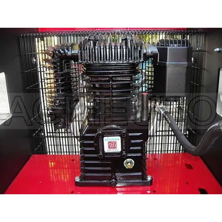 Airmec Agrimaster 650/270 traktorikompressori, 272 l, 14,5 bar