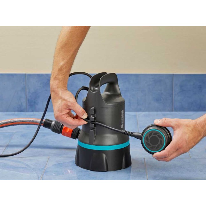 Gardena 9000 uppopumppu kirkkaalle vedelle, 300 W, 9 000 l/h