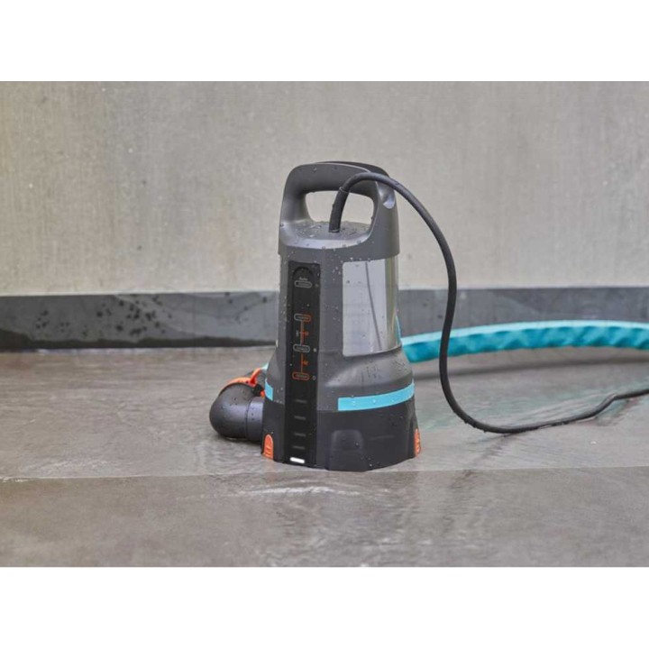 Gardena 11000 Aquasensor uppopumppu kirkkaalle vedelle, 450 W, 11 000 l/h