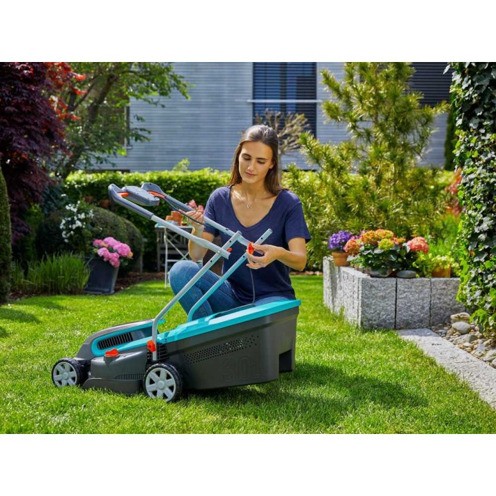 Gardena PowerMax 32/36V P4A akkuruohonleikkuri, 32 cm, 2 × 18 V, 2,5 Ah
