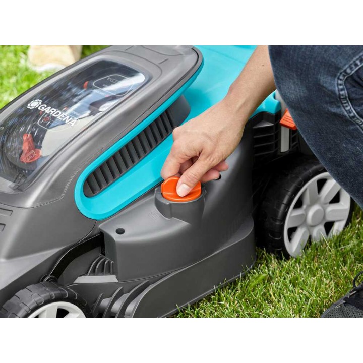 Gardena PowerMax 32/36V P4A -akkuruohonleikkuri, 32 cm, ilman akkua ja laturia