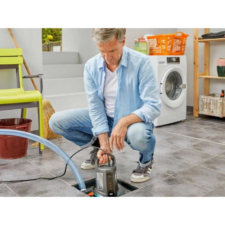Gardena 17000 Aquasensor uppopumppu kirkkaalle vedelle, 750 W, 17 000 l/h