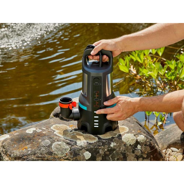 Gardena 20000 Aquasensor -uppopumppu likavedelle, 750 W, 20 000 l/h