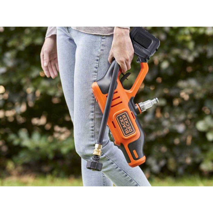 Black & Decker BCPC18D1 akkupainepesuripistooli, 18 V, 24 bar, viisitoiminen suutin