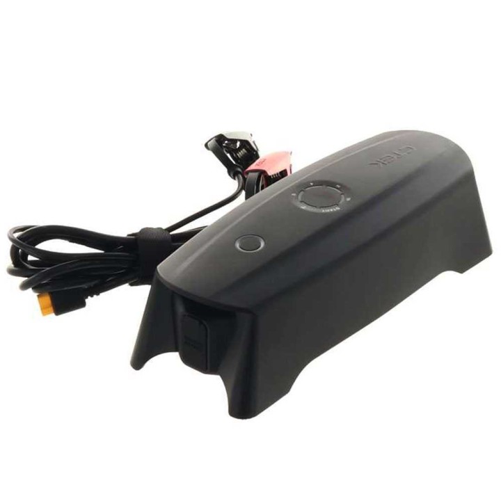 CTEK CS FREE akkulaturi, ylläpitolaturi ja virtapankki, 12 V, 6 000 mAh