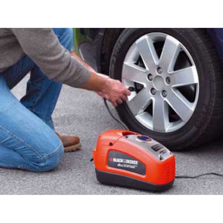 Black & Decker ASI300-QS sähkökompressori, 11 bar, 230 V ja 12 V