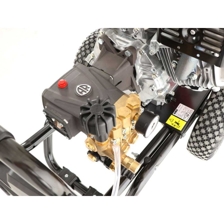 DeWalt DXPW 009E bensiinikäyttöinen painepesuri, 210 bar, 780 l/h, Honda GX 270
