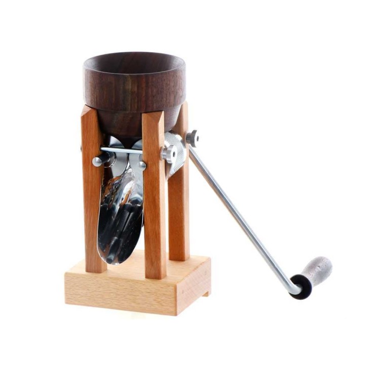 Eschenfelder n1210 hiutalemylly, pähkinäpuu, ruostumattomat rullat, 150 g/min