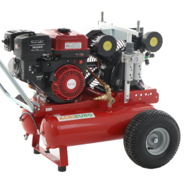 Texas 900 polttomoottorikompressori Sbaraglia SC420 14 HP 900 l min 12 bar