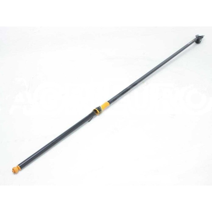 Fiskars UP84 oksaleikkuri, kiinteä varsi 233 cm, leikkuuhalkaisija 32 mm