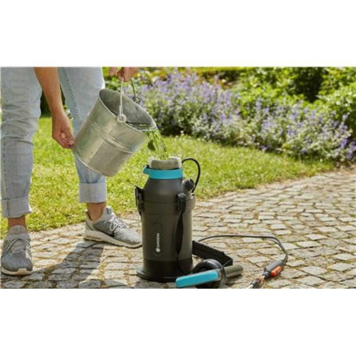 Gardena EasyPump 5 lt. 11136-20 ruiskupumppu, 5 V, 2,6 Ah